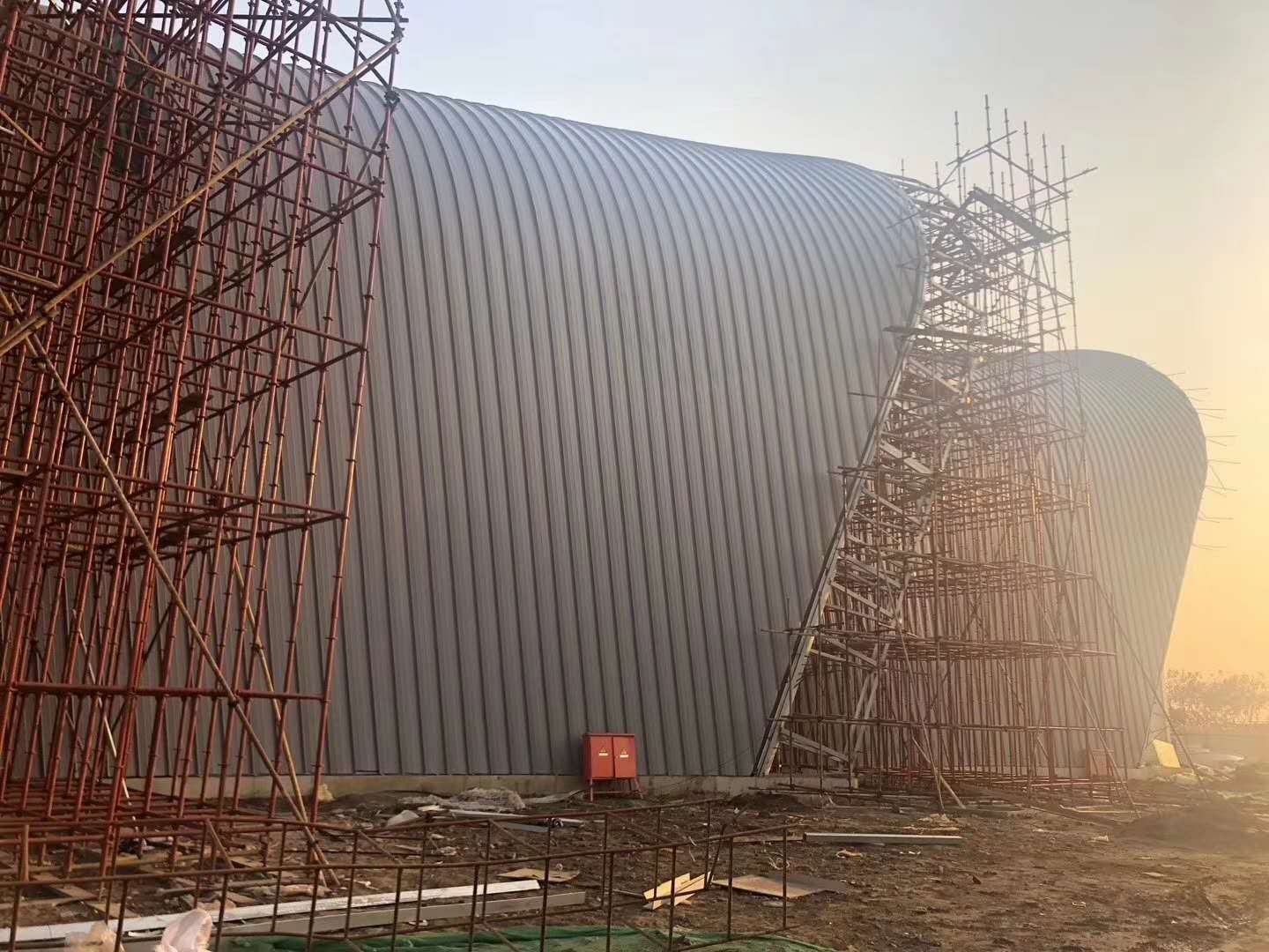鋁鎂錳屋面工程(圖1)
